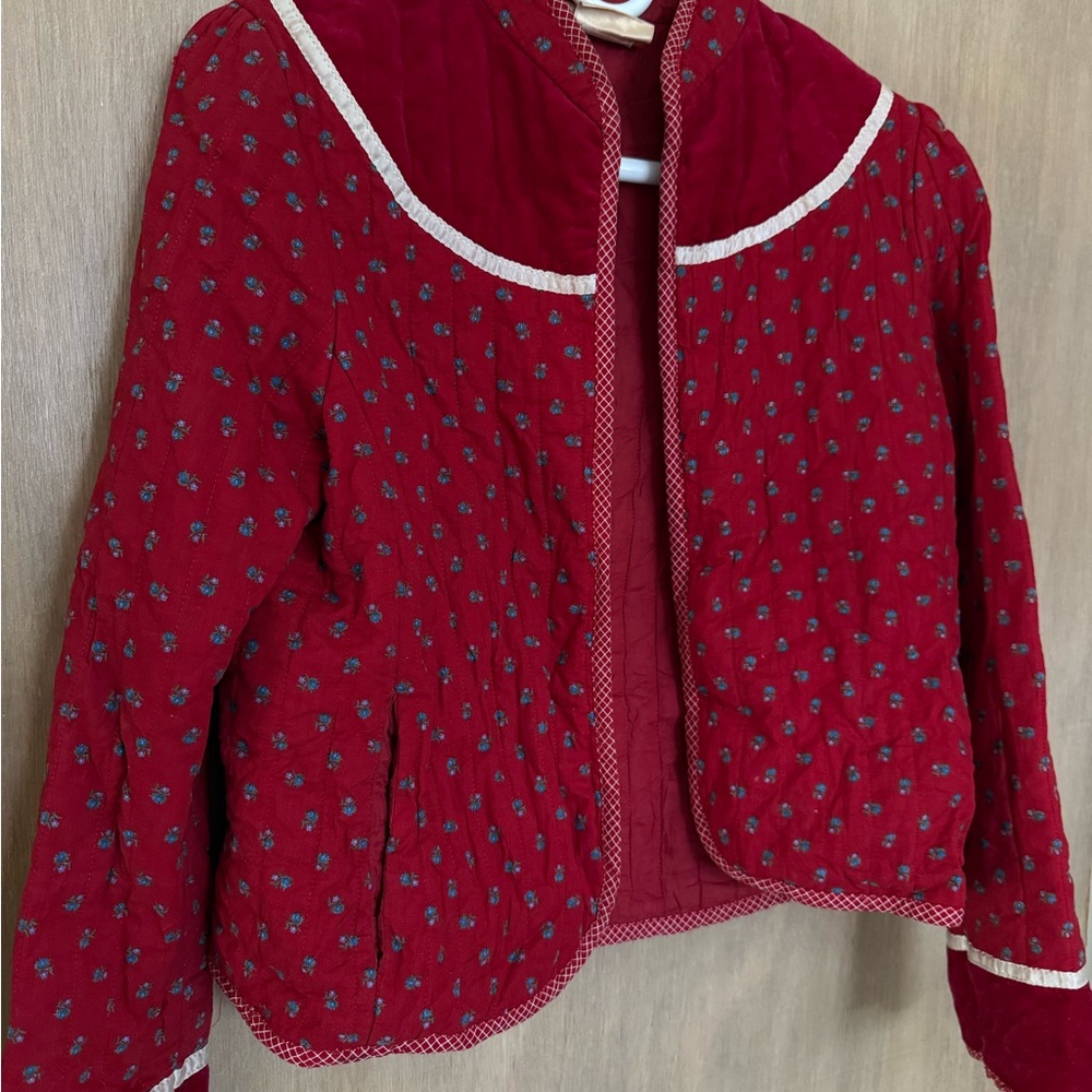 Elegant Red Floral Women's Quilted Jacket